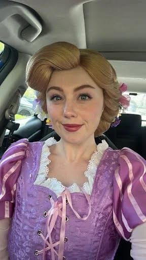 Kennedy J., Party Princess Productions performer in Los Angeles