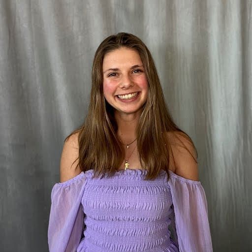 Val B., Party Princess Productions performer in Los Angeles