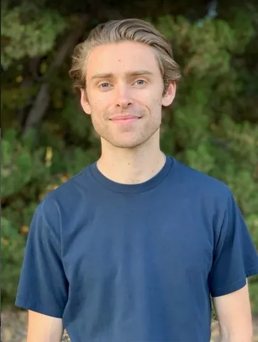 Ryan G.